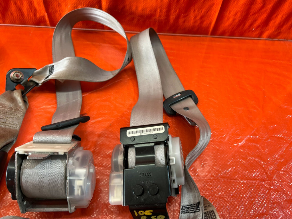07 08 ACURA TL TYPE S   REAR SEAT BELT SET   LEFT & RIGHT SEAT BELTS GRAY   OEM 6