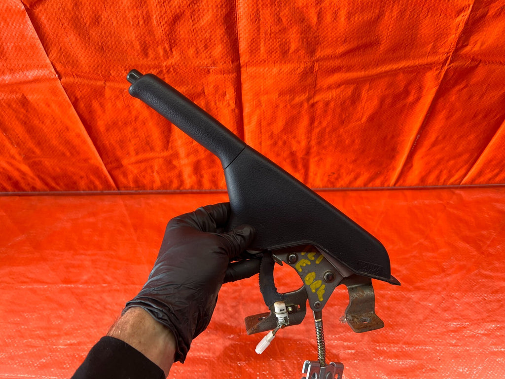 99 01 HONDA CR V CRV   EMERGENCY E PARKING BRAKE GRAB HANDLE   OEM FACTORY #1213