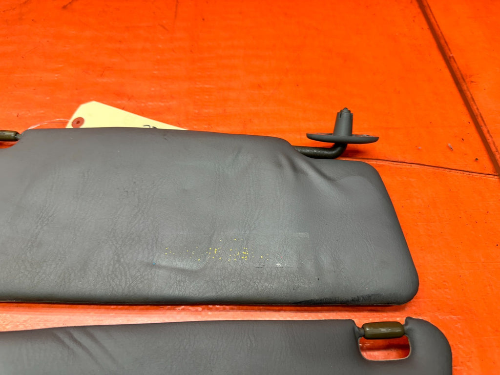97 01 HONDA PRELUDE 2.2L DRIVER PASSENGER FRONT SUN VISOR SHADE SET OEM #3368