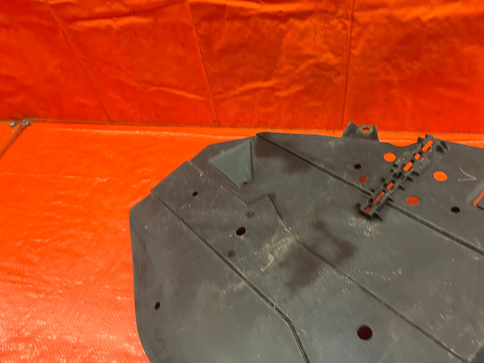 12 21 SUBARU WRX & STI  SEDAN   SPLASH SHIELD RIGHT PROTECTOR   OEM #1806
