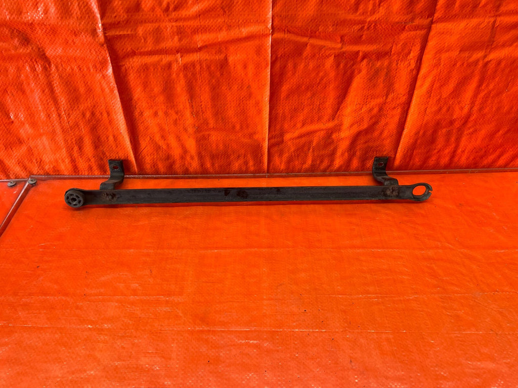 94 01 ACURA INTEGRA   AC CONDENSER ASSEMBLY MOUNTING BRACKET BAR MOUNT OEM #1487
