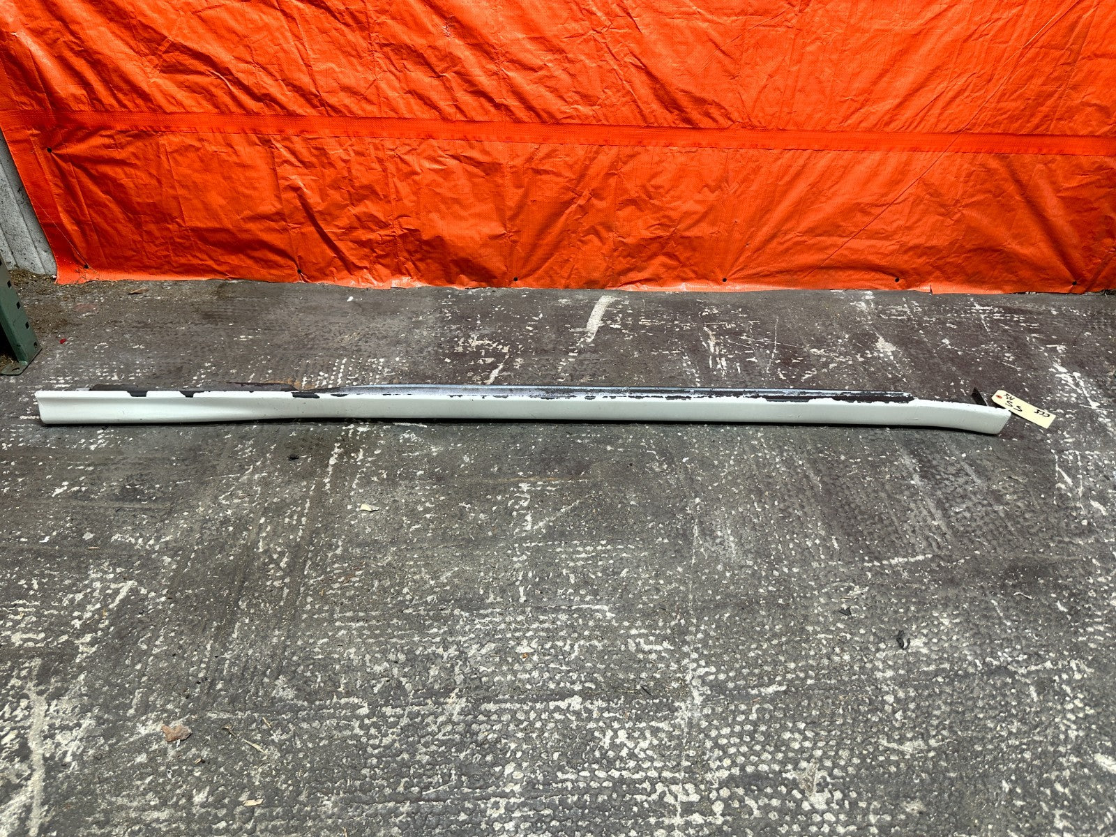 96 00 CIVIC SIDE SKIRT MODIFIED TO FIT 92 95 CIVIC COUPE RIGHT SIDE OEM #3330