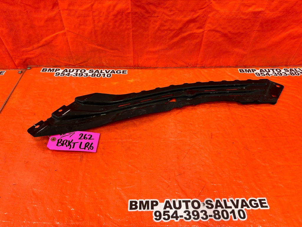 2004 04 NISSAN 350Z   PASSENGER RIGHT FRONT SUBFRAME BRACKET BRACE   OEM #2628