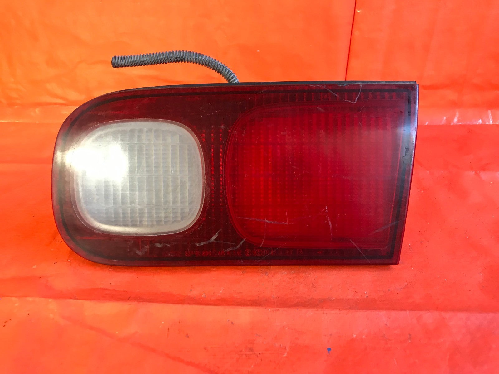 OEM 1998 1999 98 99 ACURA INTEGRA SEDAN PASSENGER RIGHT INNER TAIL LIGHT TRUNK 0