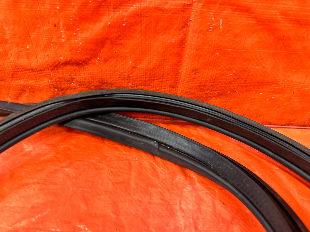 14 20 INFINITI Q50   REAR TRUNK WEATHER STRIP GASKET SEAL   OEM #2968