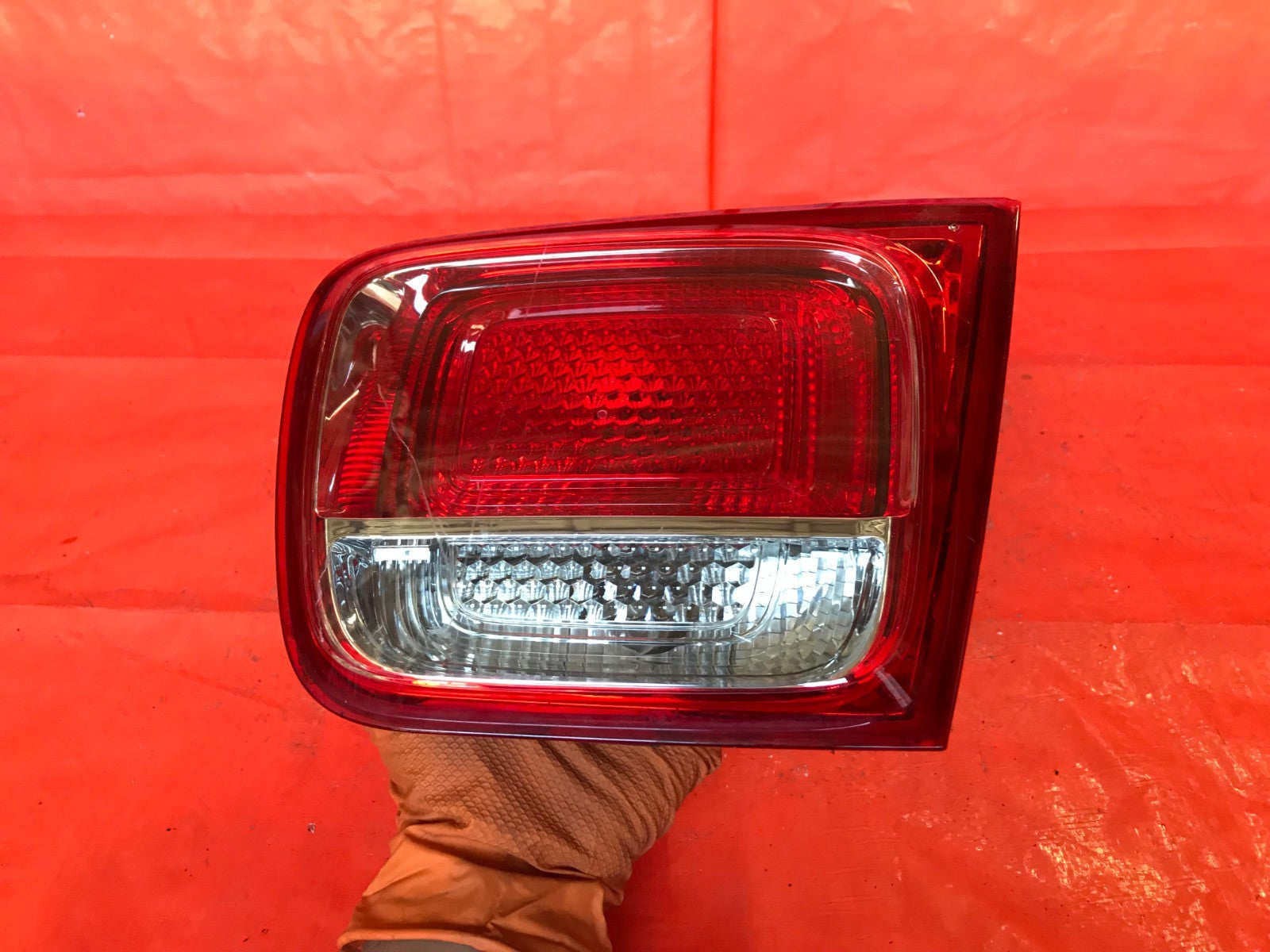 OEM 2013 2014 2015 CHEVROLET MALIBU PASSENGER RIGHT INNER TRUNK TAIL LIGHT LAMP0