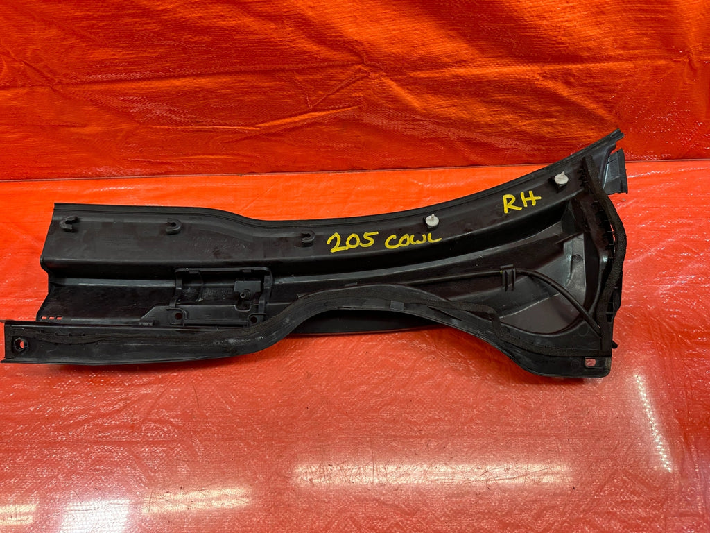 04 05 ACURA TSX   WINDSHIELD WIPER COWL PASSENGER RIGHT SIDE   OEM FACTORY #20510