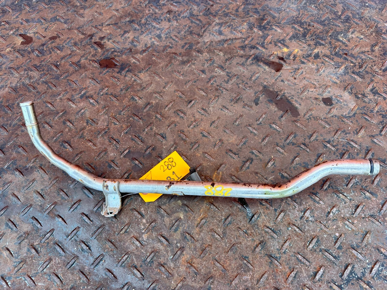 02 05 LEXUS SC430   3UZFE   COOLANT LINE   OEM FACTORY #28810