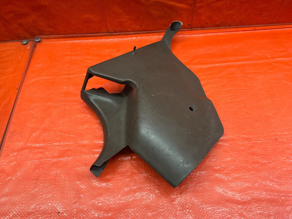 94 01 ACURA INTEGRA   KICK PANEL   PASSENGER RIGHT SIDE   TAN COLOR   OEM #1640