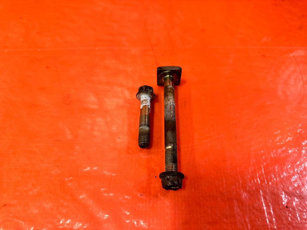 96 00 HONDA CIVIC   D16Y8 D16Y7   ALTERNATOR BOLTS HARDWARE OEM #2871