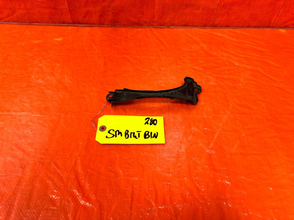 02 06 ACURA RSX   BATTERY TIE DOWN BRACKET   OEM FACTORY #2800
