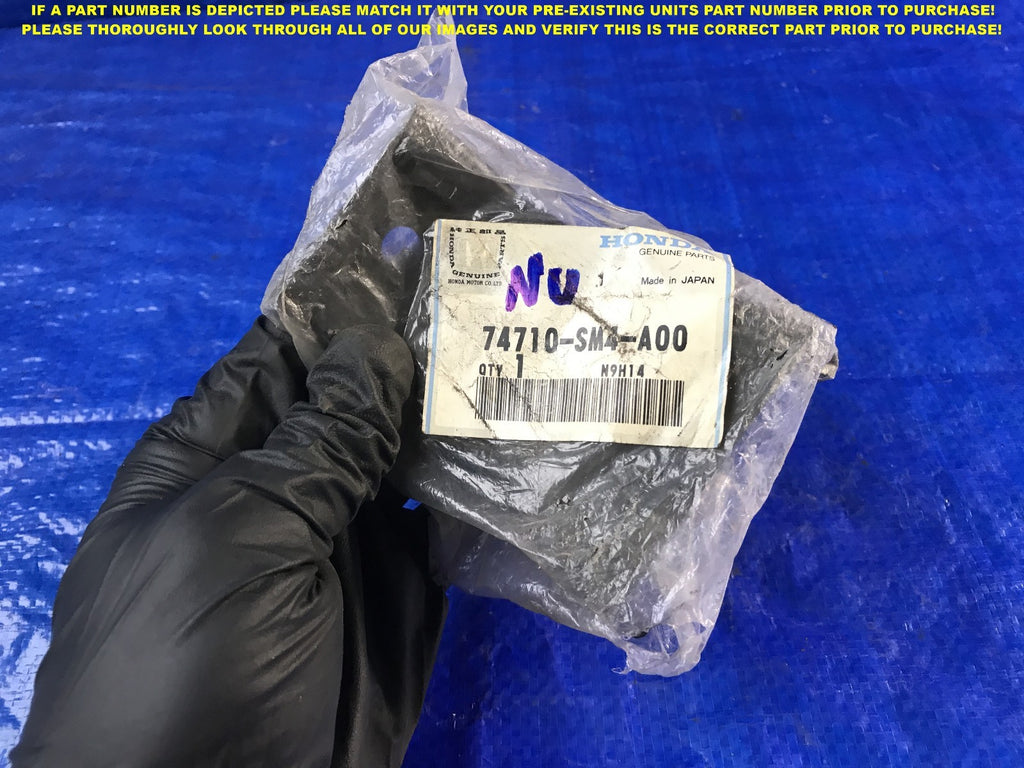 1993 HONDA ACCORD 2 DOOR Protector, Rear Frame End   Honda (74710 SM4 A00)0