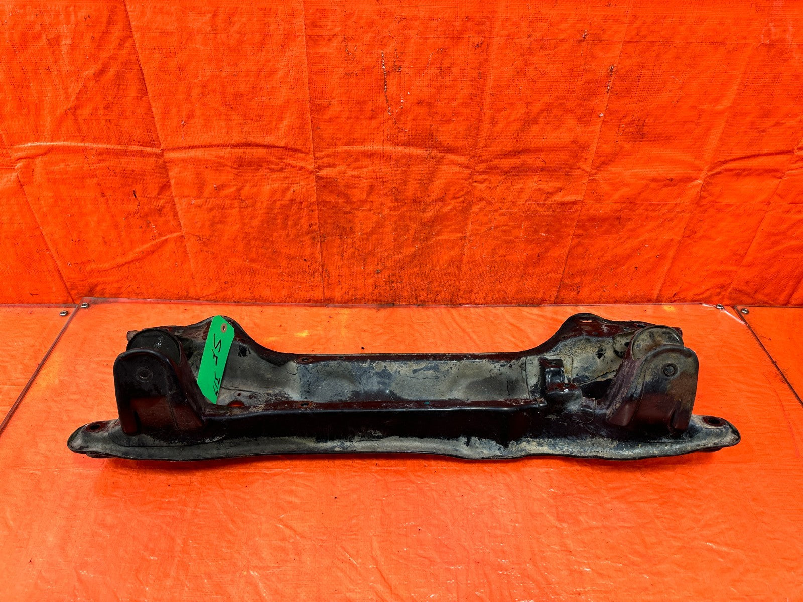 90 91 HONDA CIVIC HATCHBACK   SUBFRAME SUB FRAME CROSS MEMBER REAR PORTION   3176