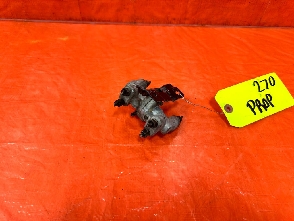 88 91 HONDA CRX   REAR DISC BRAKE   BRAKE PROPORTIONING VALVE PROP VALVE OEM 2775