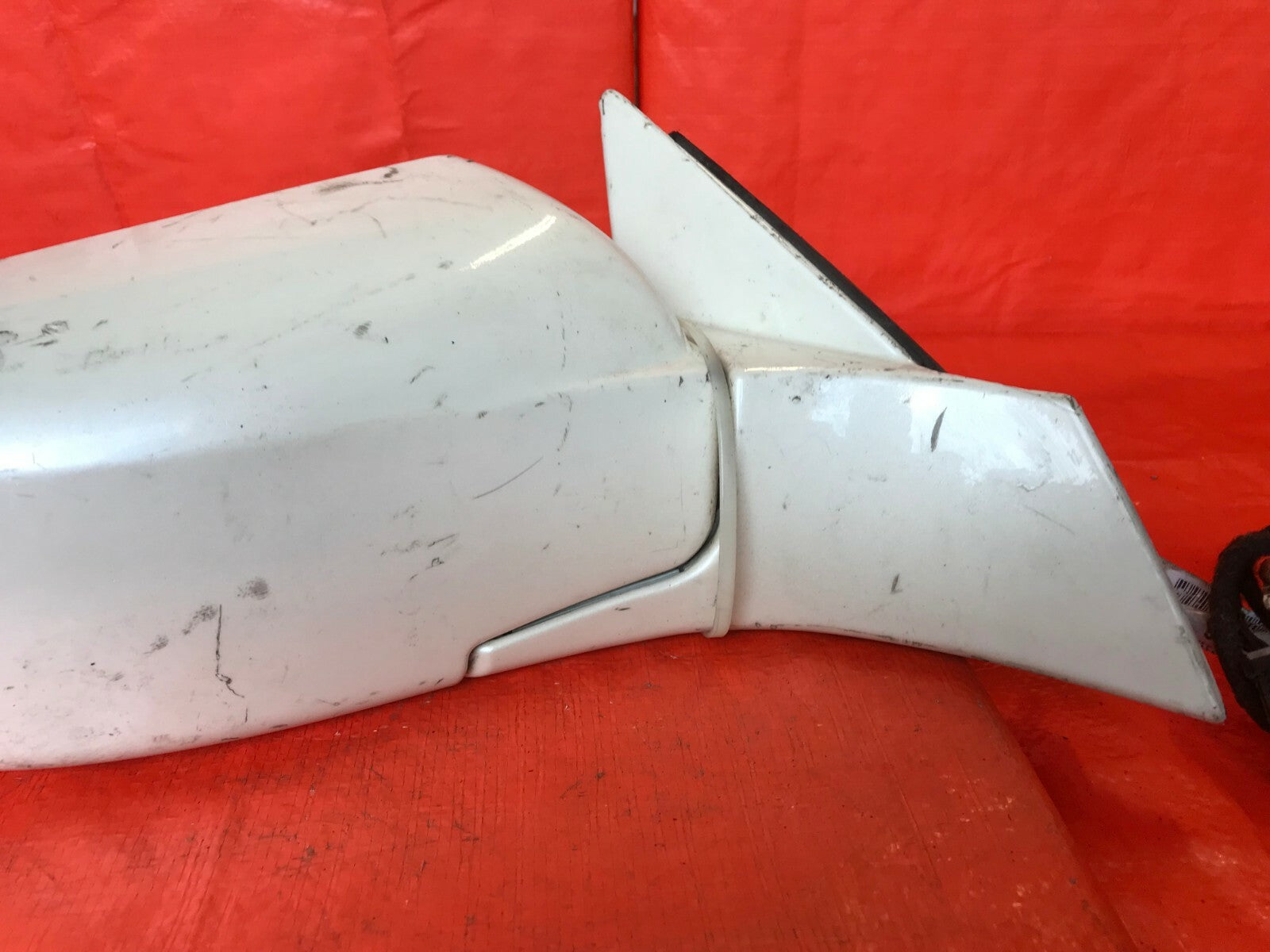OEM 2004 2005 CADILLAC CTS PASSENGER RIGHT SIDE VIEW MIRROR   WHITE IN COLOR3