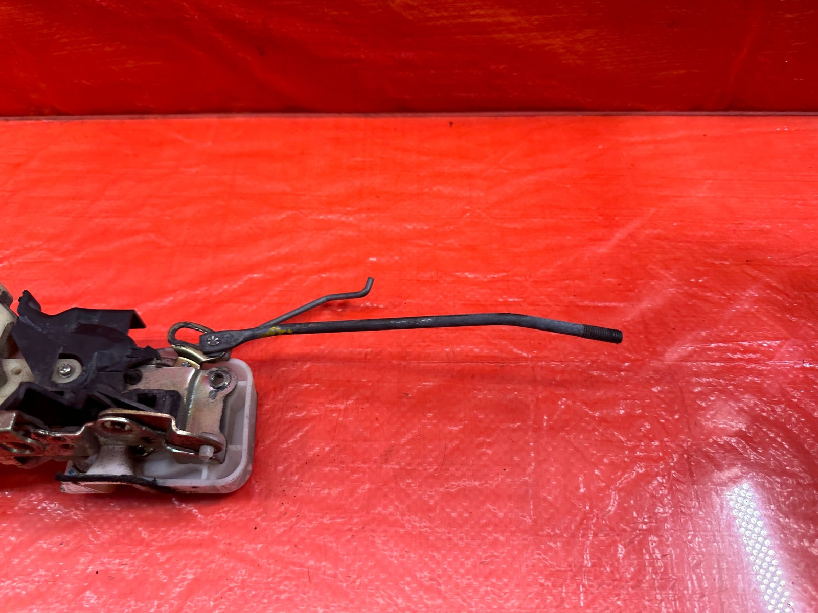 04 09 HONDA S2000   PASSENGER RIGHT DOOR LOCK ACTUATOR LOCK LATCH   OEM #19713