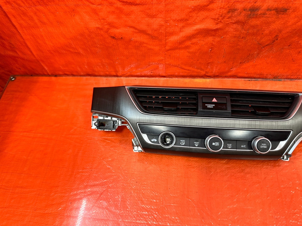 18 22 HONDA ACCORD 1.5L   CLIMATE CONTROL W/ BEZEL TRIM   OEM FACTORY OE #32410