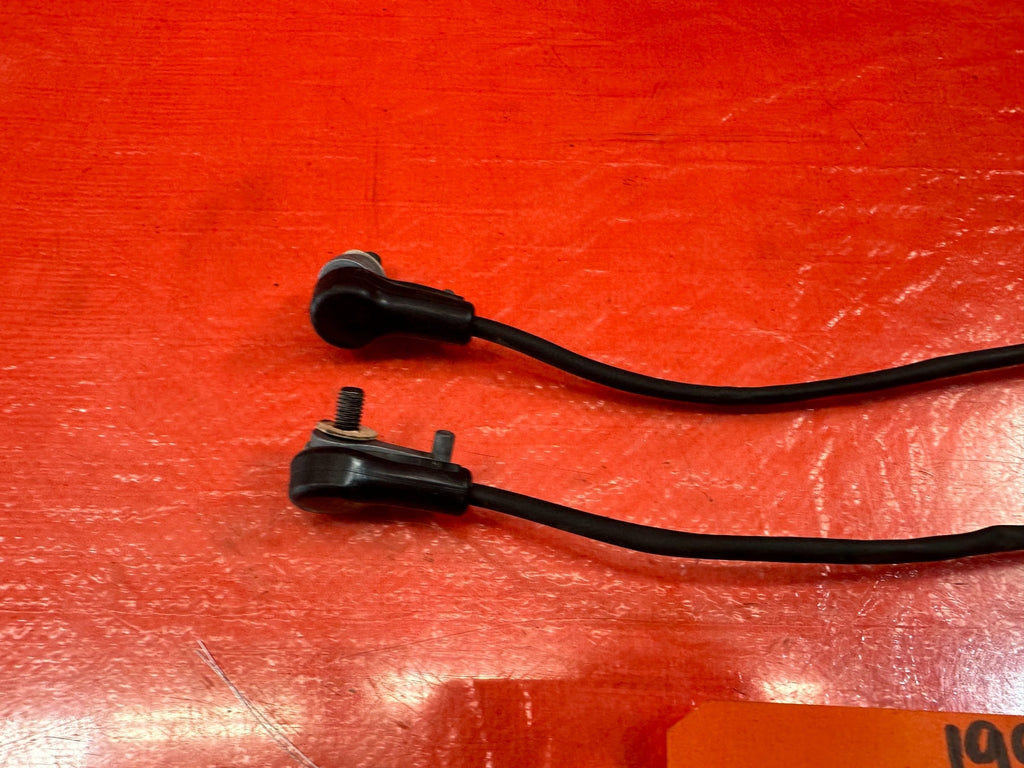 92 95 HONDA CIVIC HATCHBACK   LEFT & RIGHT TAILGATE SUPPORT CABLES   OEM #1995
