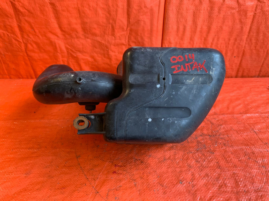 OEM 1994 94 HONDA DEL SOL   LOWER AIR INTAKE BOX RESONATOR CHAMBER7
