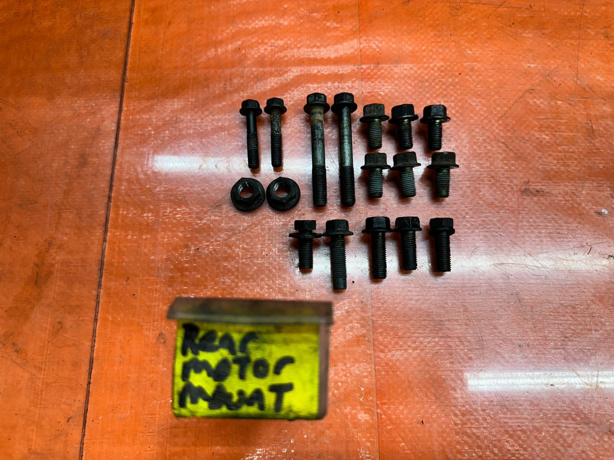 04-08 ACURA TL 3.2L 3.5L V6 REAR MOTOR MOUNT BOLTS HARDWARE BRACKET OEM #3470