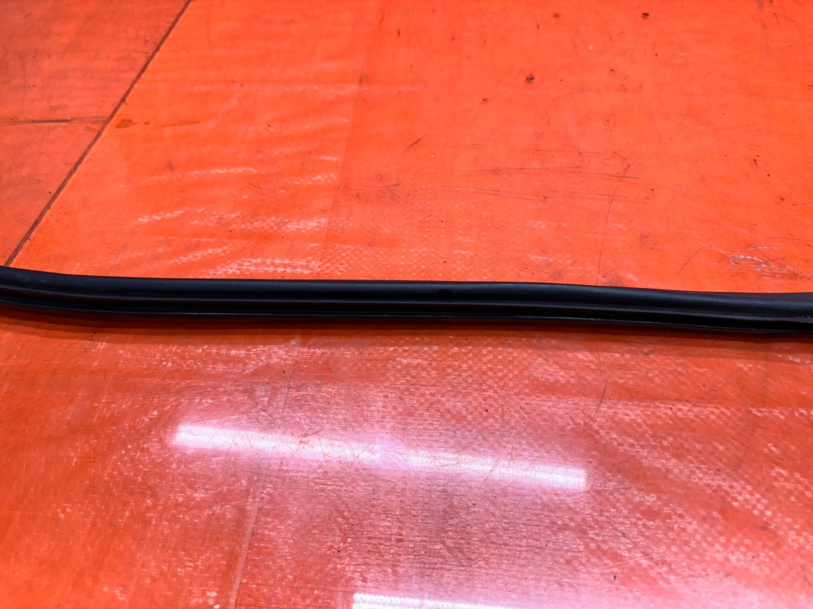 02 06 ACURA RSX LEFT DRIVER DOOR CHASSIS WEATHERSTRIP SEAL OEM #06RSX9
