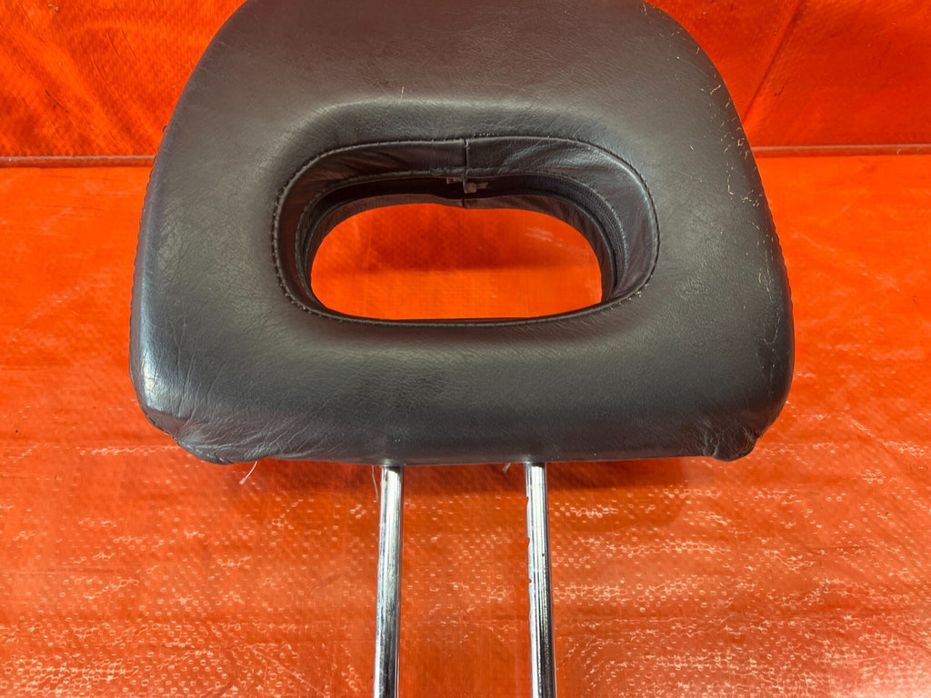 94 01 ACURA INTEGRA   BLACK LEATHER FRONT SEAT   HEAD REST   OEM #1445