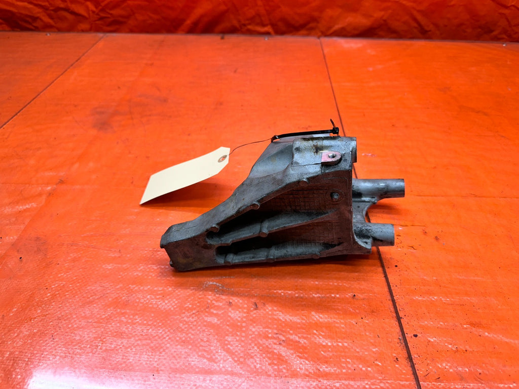 04 08 ACURA TSX   K24A2   REAR ALUMINUM ENGINE MOUNTING BRACKET OEM FACTORY #3305