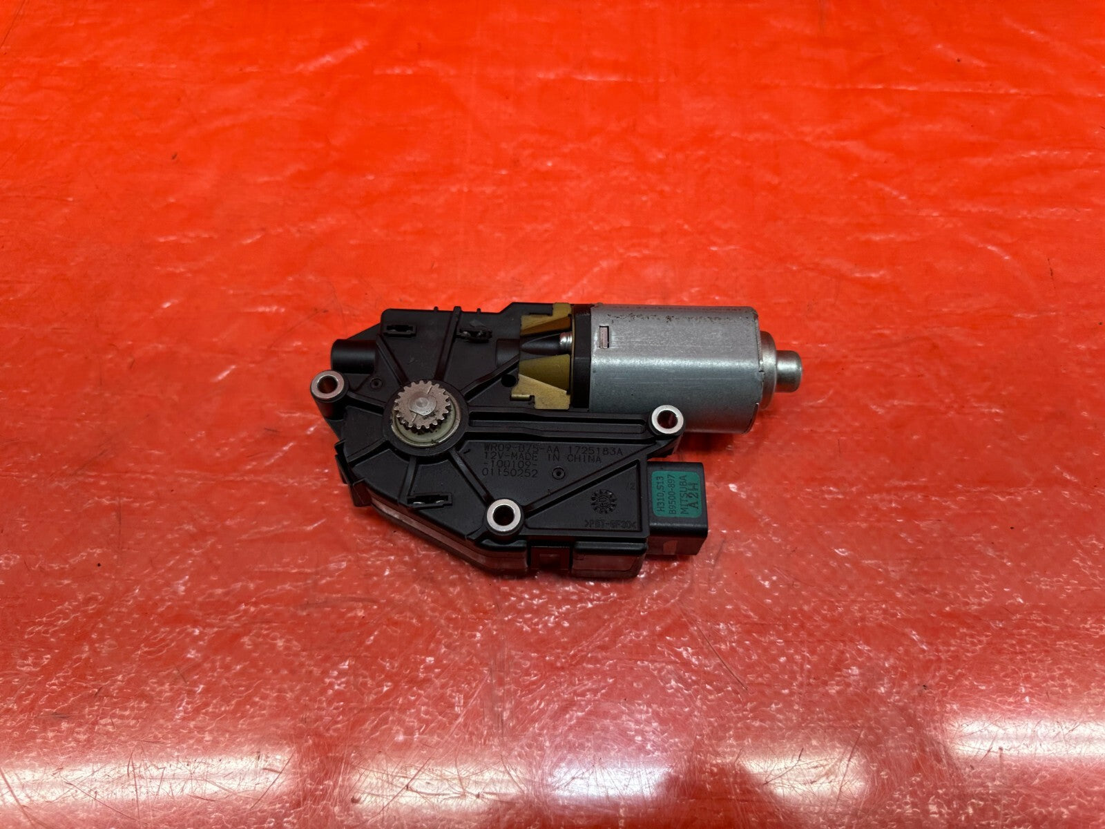 08 15 INFINITI G37 2D COUPE   SUNROOF MOONROOF SLIDING ROOF   MOTOR   OEM #2079