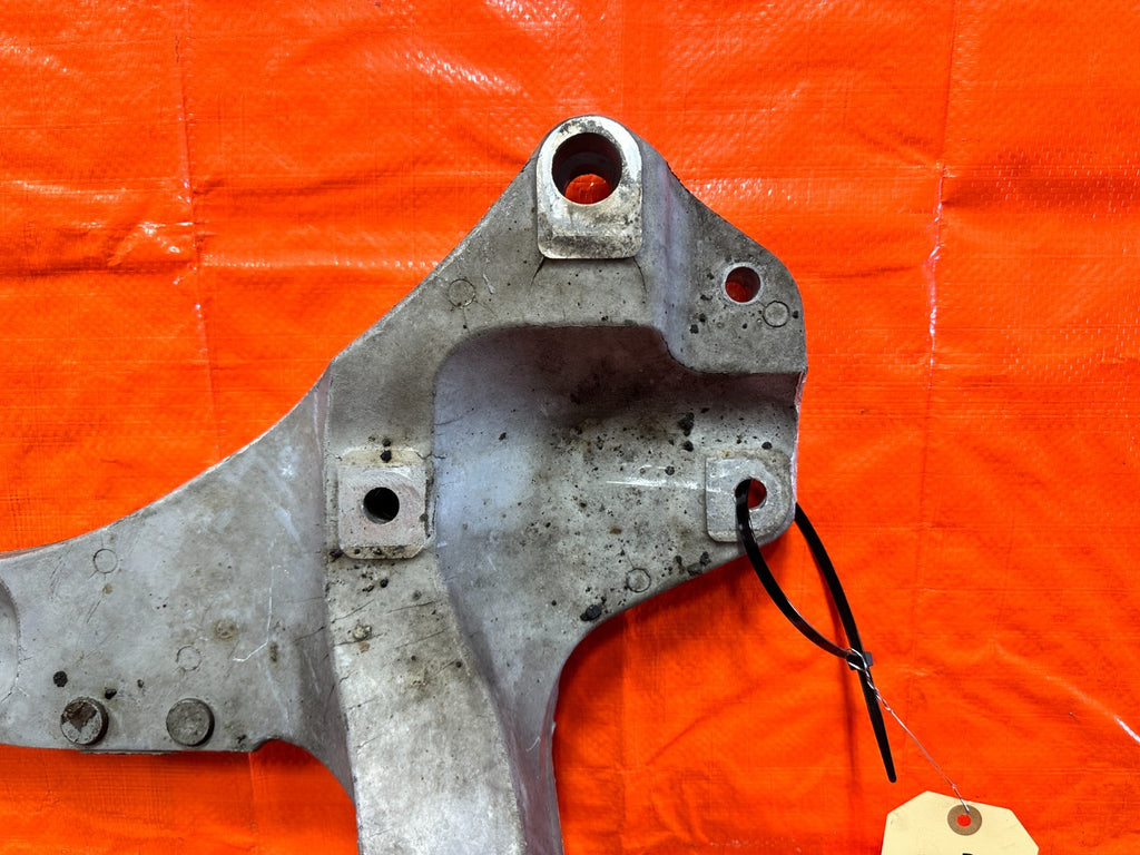 08 15 INFINITI G37 COUPE & CONVERTIBLE FRONT SUBFRAME CROSSMEMBER K FRAME   3292