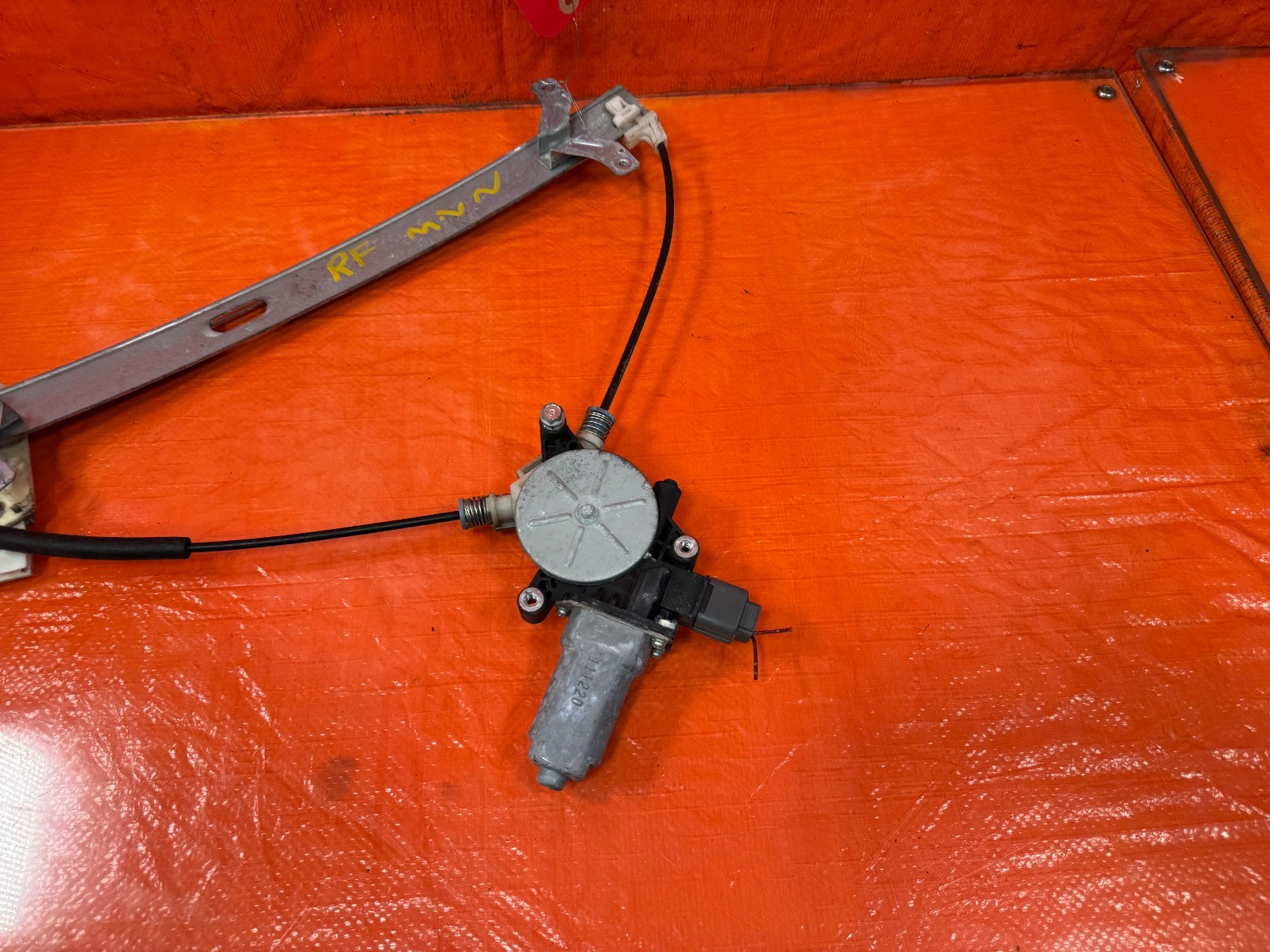 04 08 ACURA TSX   PASSENGER RIGHT FRONT   WINDOW REGULATOR W/ MOTOR   OEM #32210