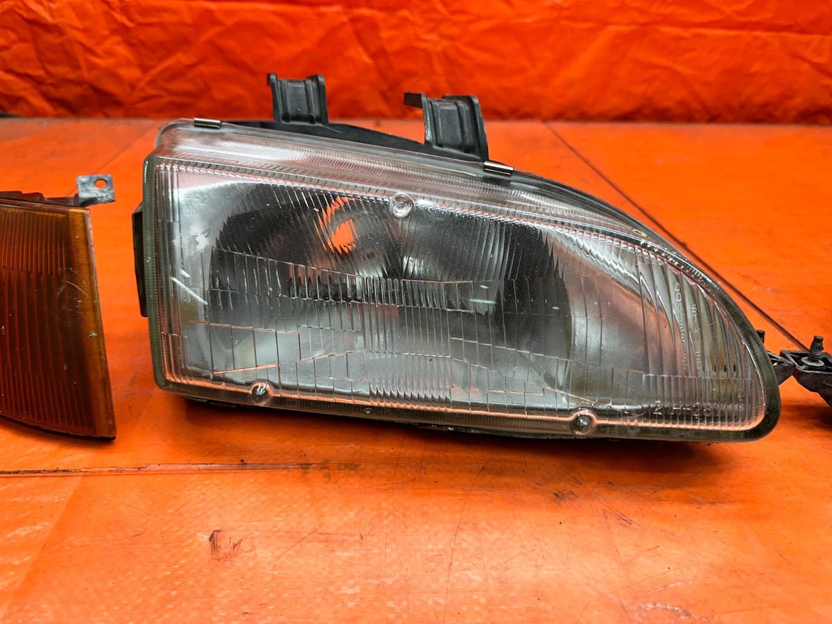 1992-1995 HONDA CIVIC 2D 3D HEADLIGHTS CORNER LIGHTS PAIR SET OEM #33310