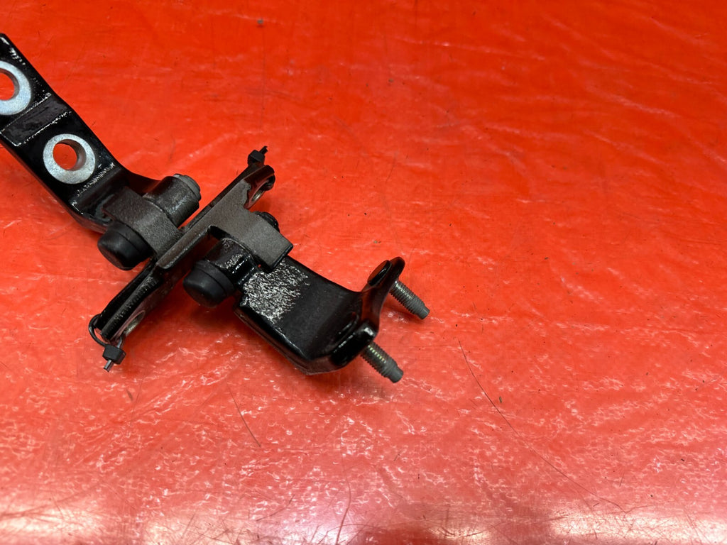 14 20 INFINITI Q50   DOOR HINGE SET PASSENGER RIGHT REAR UPPER & LOWER OEM #2154