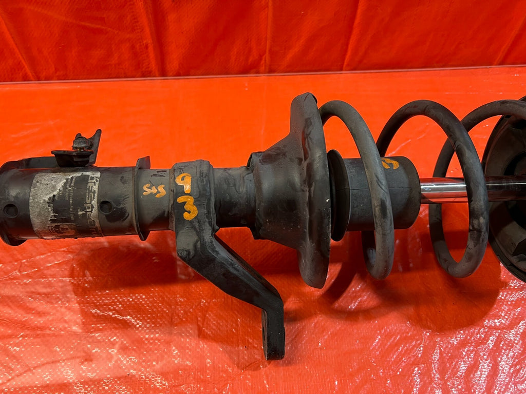 02 04 ACURA RSX TYPE S   SHOCK AND SPRING STRUT   PASSENGER RIGHT FRONT   OEM 935