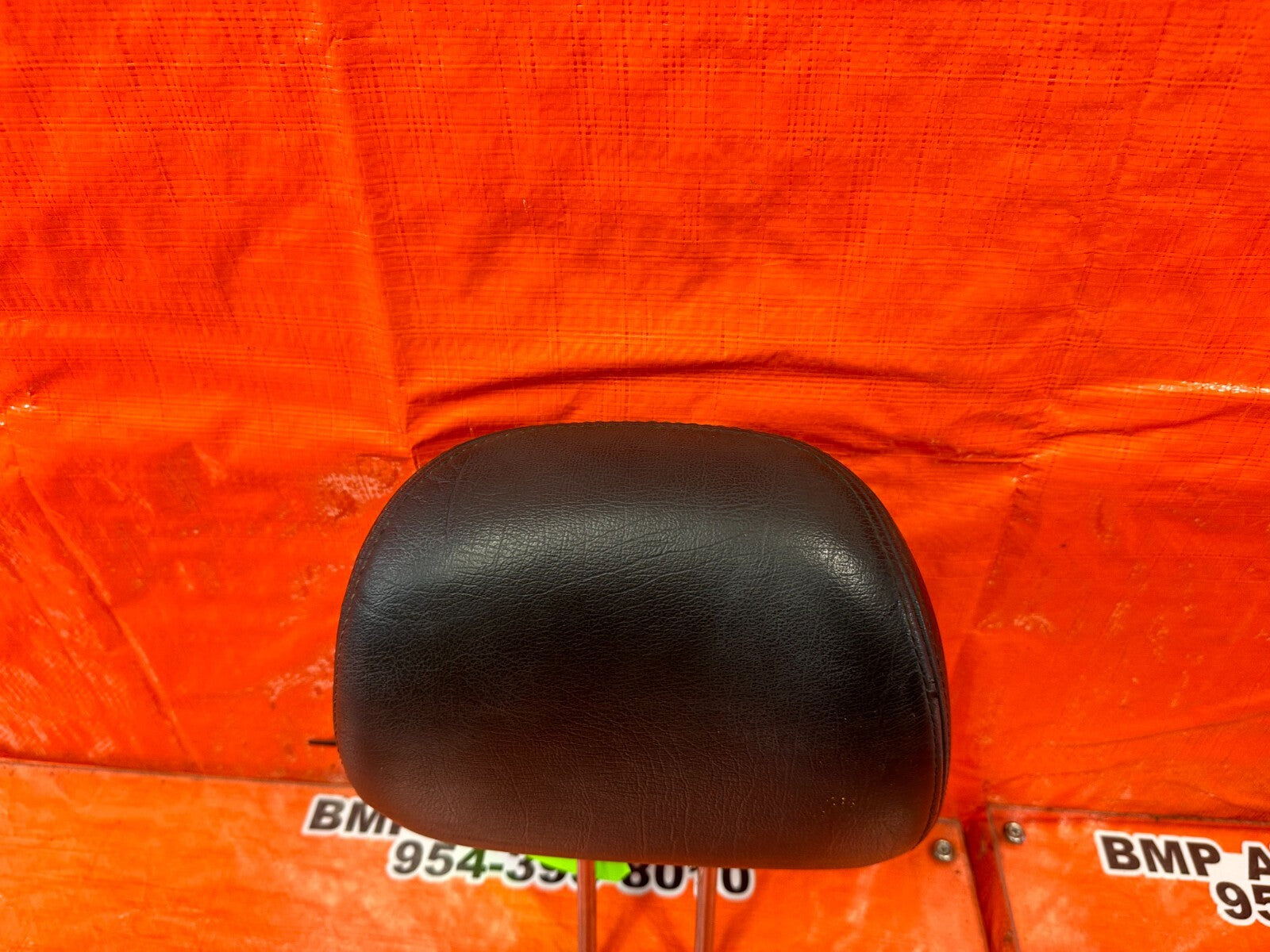 97 01 HONDA PRELUDE   BLACK LEATHER WRAP FRONT SEAT HEAD REST   OEM FACTORY #2525