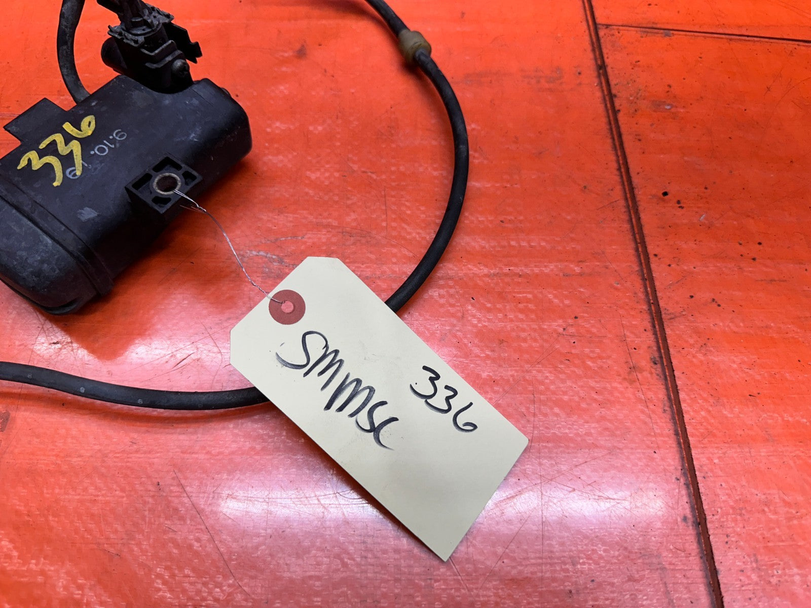 97 01 HONDA PRELUDE 2.2L ENGINE BAY EMISSIONS VACUUM CONTROL BOX OEM #3367