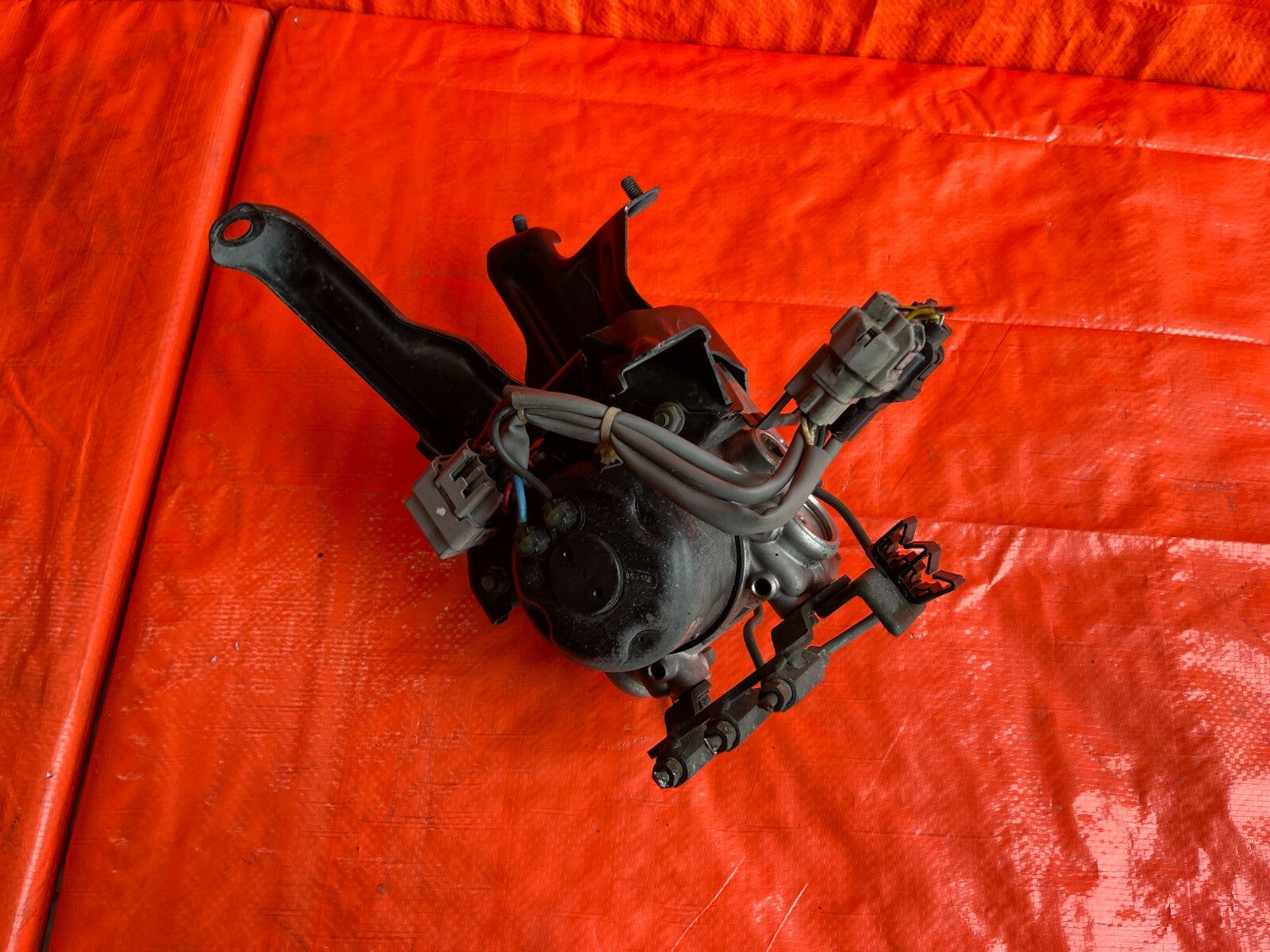 1992 92 LEXUS SC300 SC400   NON TRACTION CONTROL MODEL   ABS PUMP MODULATOR #646