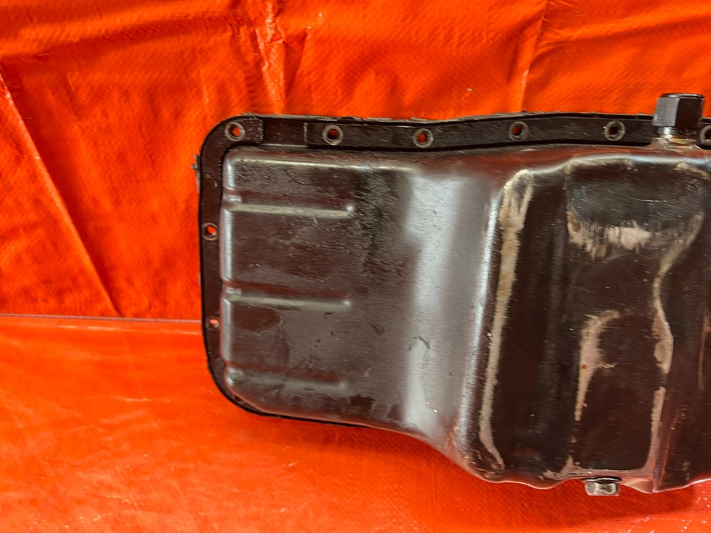 99 00 SI EM1 B16A2   FACTORY OIL PAN WITH AFTERMARKET TURBO TAP   OEM FACTORY5