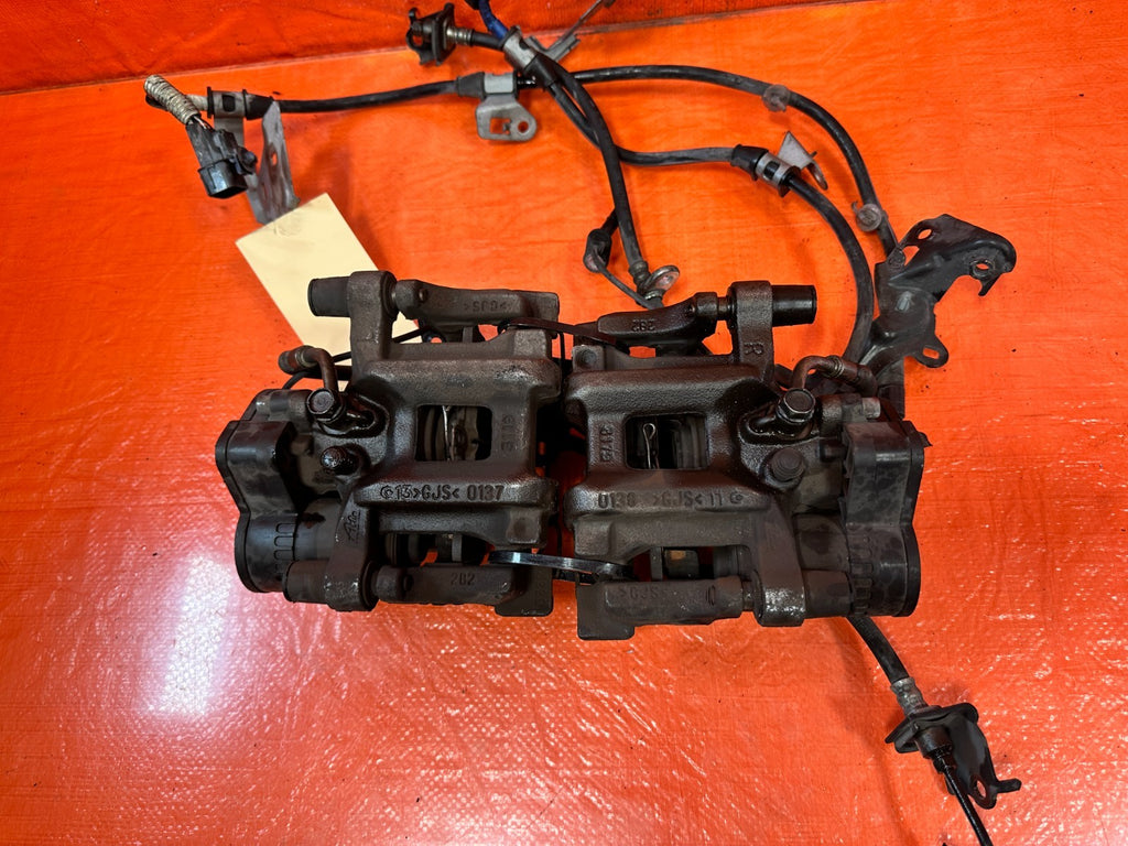 2018 HONDA ACCORD REAR BRAKE CALIPERS W/ MOTORS AND ABS WIRES LEFT RIGHT OEM 3245