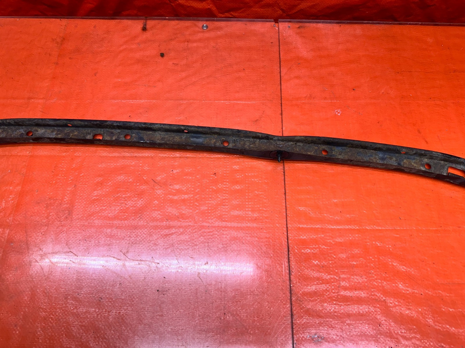 94 01 ACURA INTEGRA REAR BUMPER COVER MOUNTING SUPPORT BRACKET OEM #33110