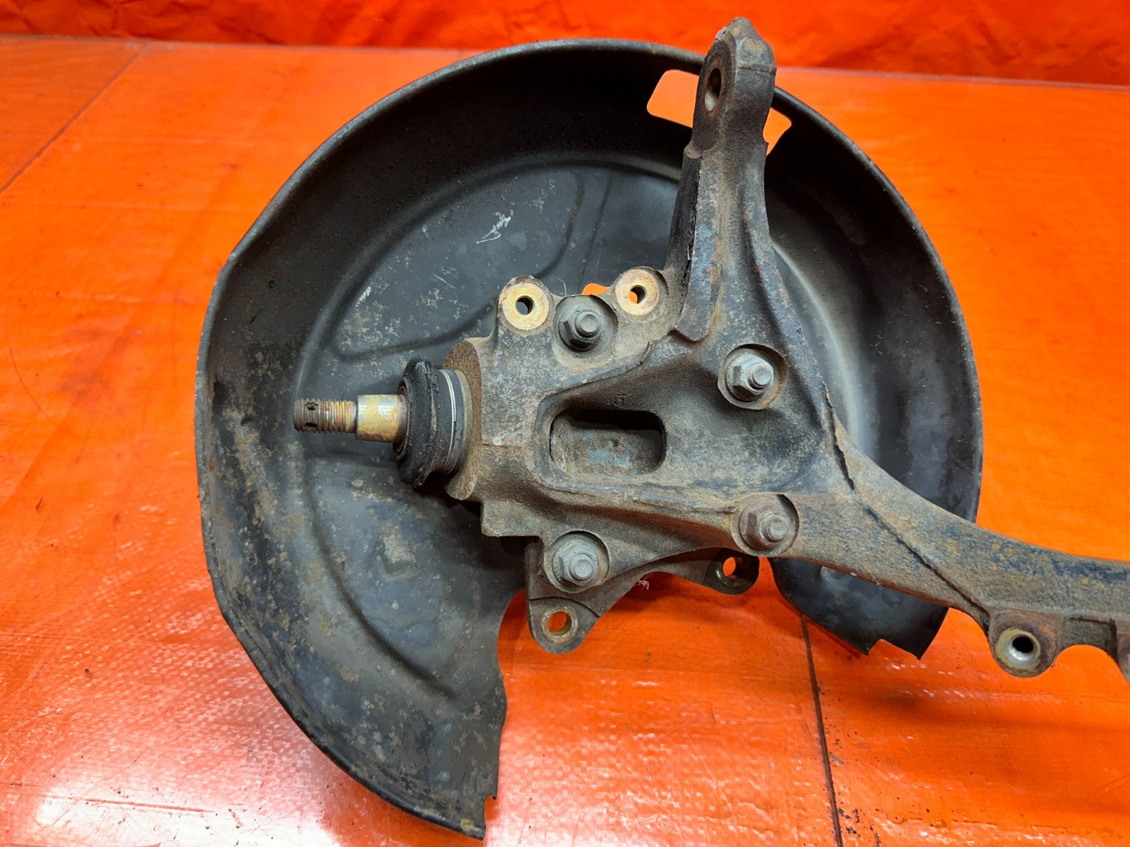 92 96 HONDA PRELUDE LEFT REAR SPINDLE KNUCKLE HUB DRIVER SIDE OEM #3327