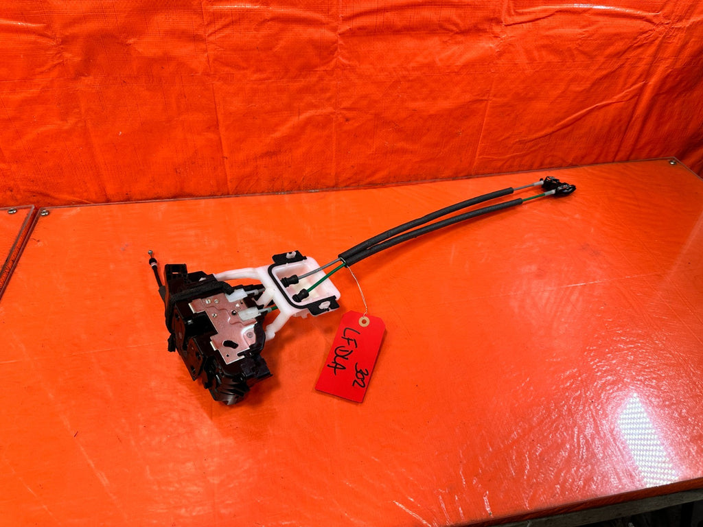 10 16 HYUNDAI GENESIS COUPE   DRIVER LEFT FRONT DOOR LOCK ACTUATOR   OEM OE #3020