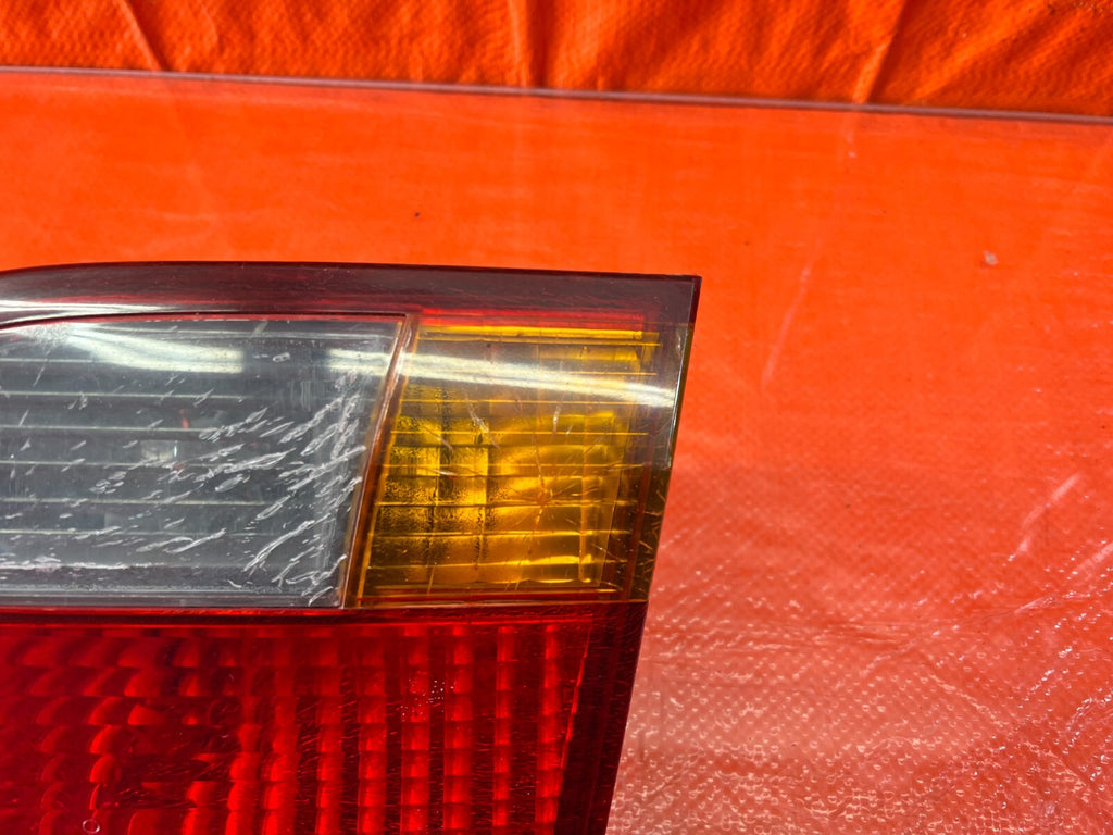99 00 HONDA CIVIC SEDAN   PASSENGER RIGHT INNER TRUNK TAIL LIGHT LAMP   OEM #1275