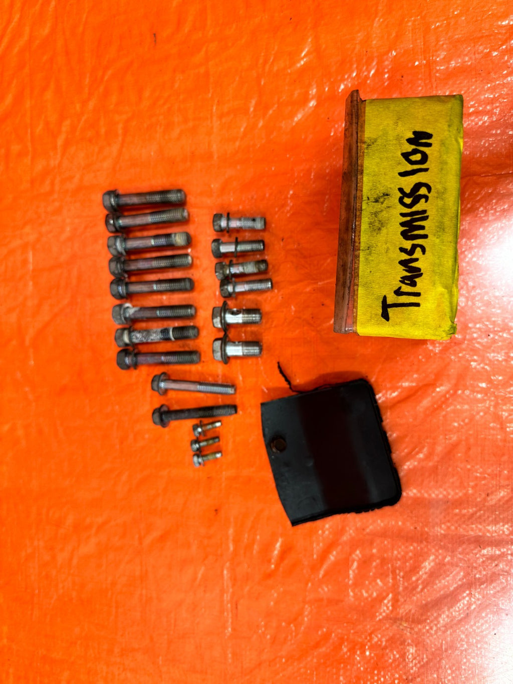 08 15 INFINITI G37 Q60 6 SPEED MANUAL TRANSMISSION BELL HOUSING BOLTS OEM #3201