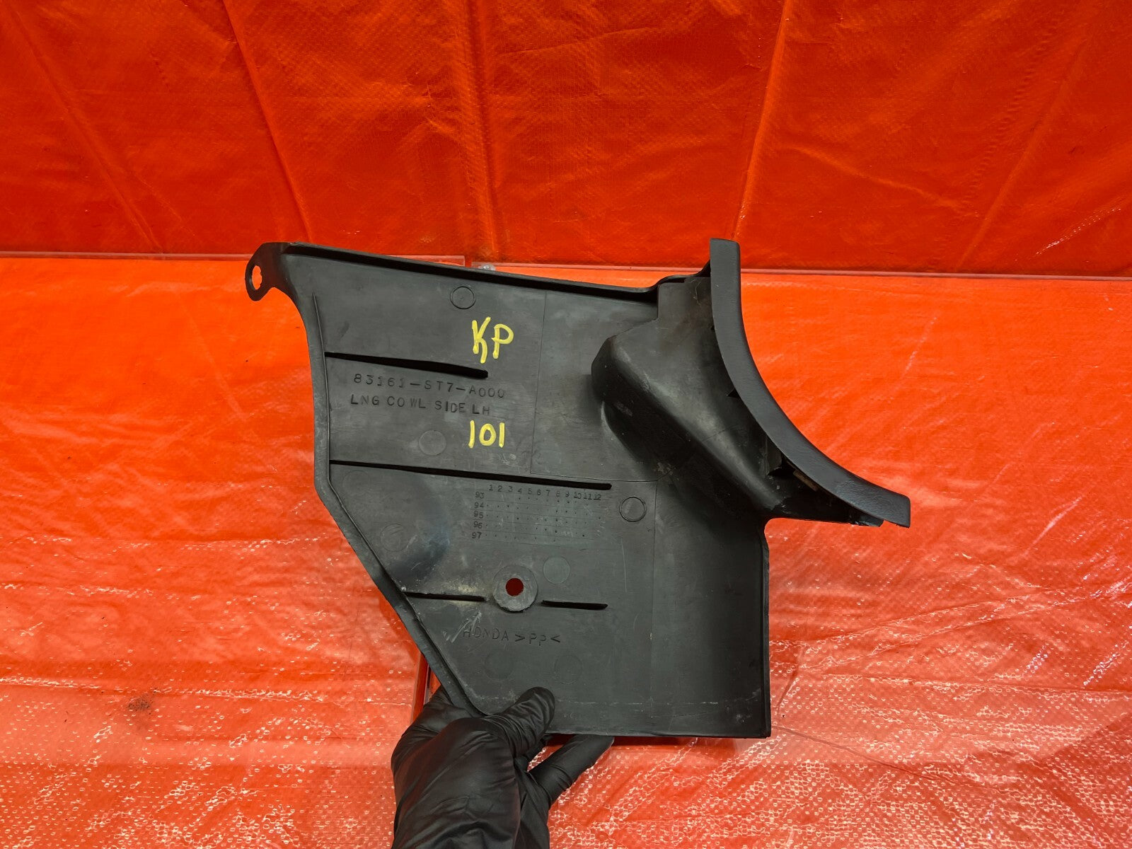 94 01 ACURA INTEGRA   2 DOOR ONLY   INTERIOR KICK PANEL   DRIVER LEFT OEM #1019