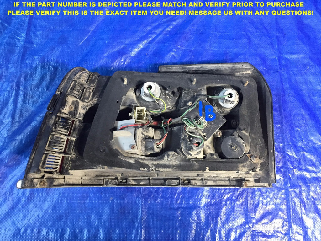 OEM 1986 1987 1988 86 87 88 ACURA LEGEND PASSENGER RIGHT TAIL LIGHT 1B4