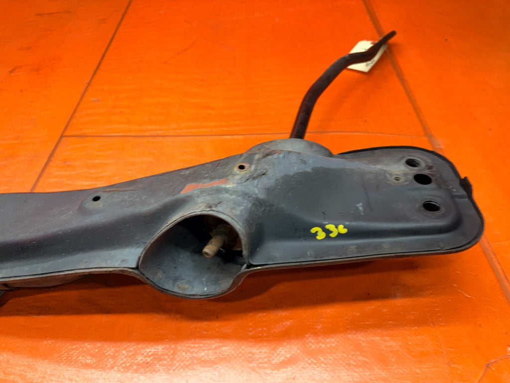 97 01 HONDA PRELUDE 2.2L FRONT ENGINE CROSSMEMBER SUBFRAME FRONT PORTION #3365