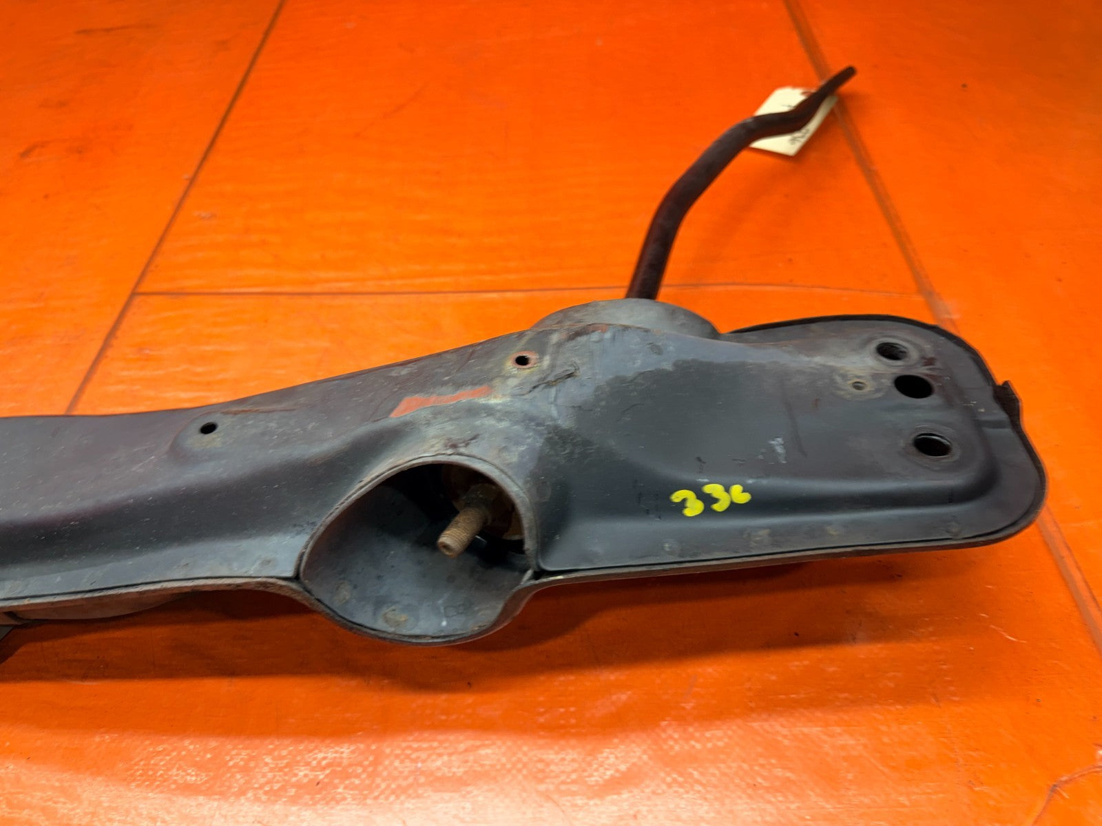 97 01 HONDA PRELUDE 2.2L FRONT ENGINE CROSSMEMBER SUBFRAME FRONT PORTION #3365