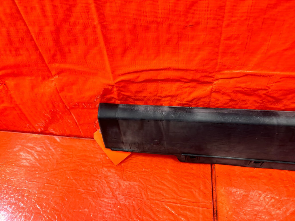 92 96 HONDA PRELUDE   SIDE SKIRT ROCKER MOLDING TRIM   LEFT SIDE   OEM #27310