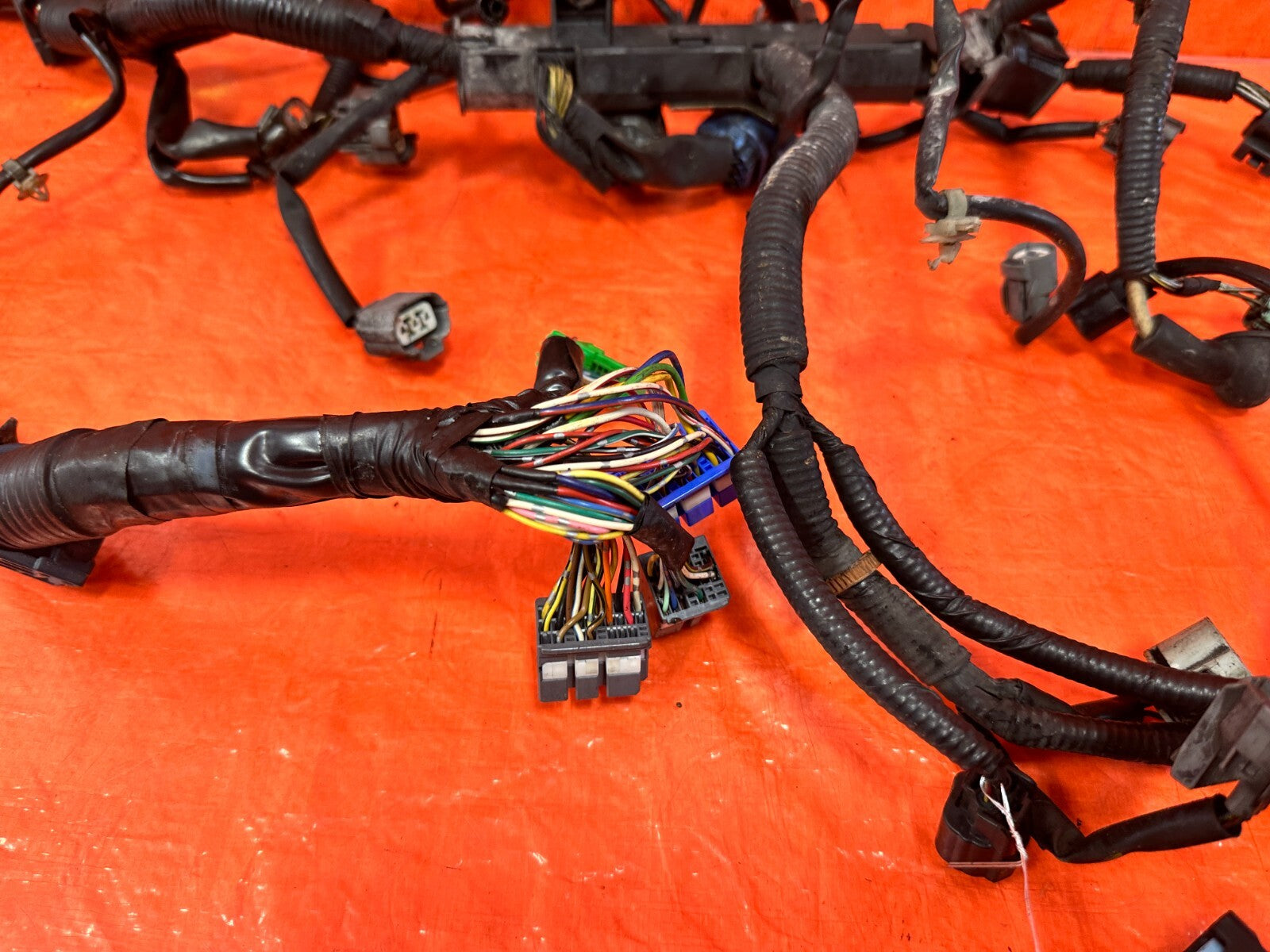 99 00 HONDA CIVIC   D16Y7 NON VTEC   AUTOMATIC   ENGINE HARNESS WIRE LOOM   OEM5