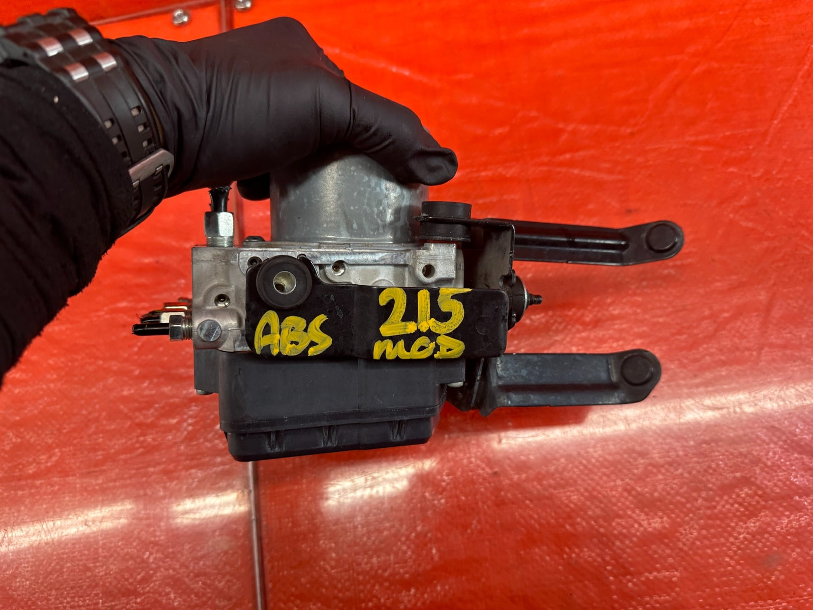 16 17 INFINITI Q50   RED SPORT 400   W/ PRE CRASH ONLY   ABS PUMP MODULE OEM 2159